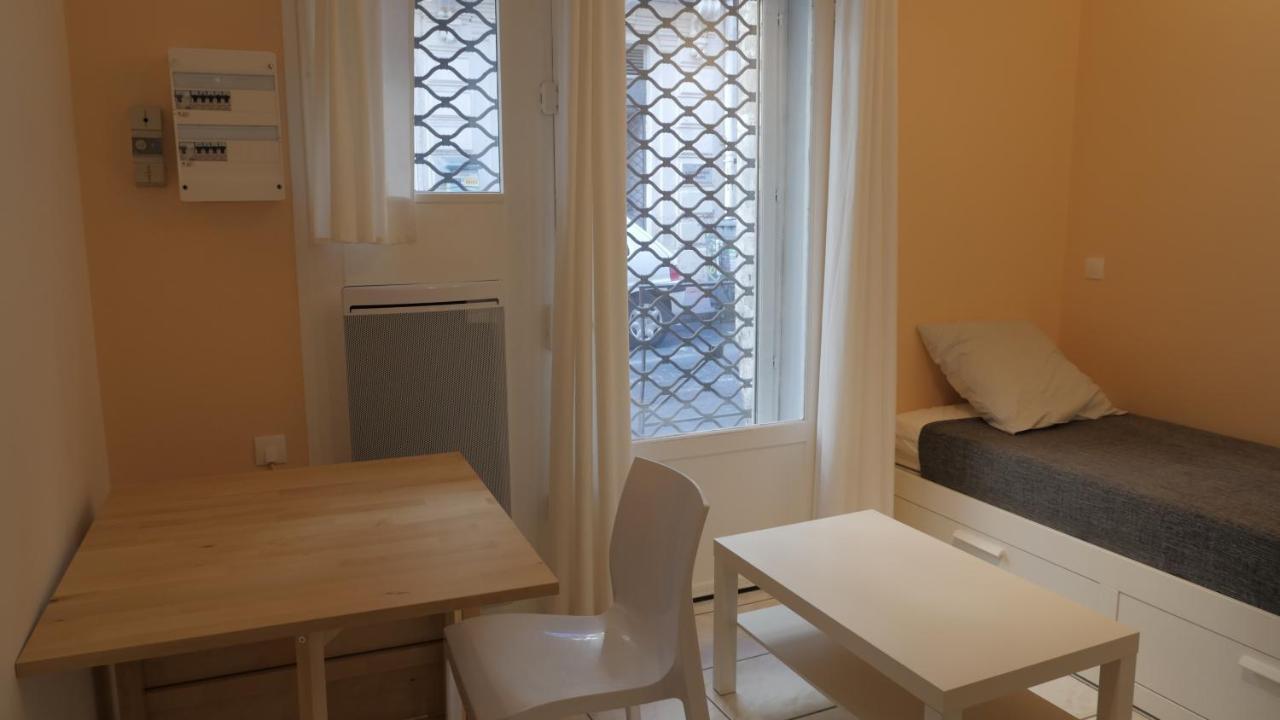 Petit Studio Gare Saint Roch Montpellier Appartement Buitenkant foto